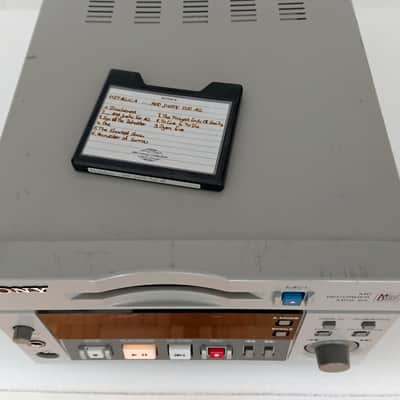 Sony MDS-B5 Professional Minidisc Recorder Serial Number 800604 - Great image 5