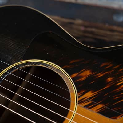 Gibson L00 1935 - Sunburst image 15