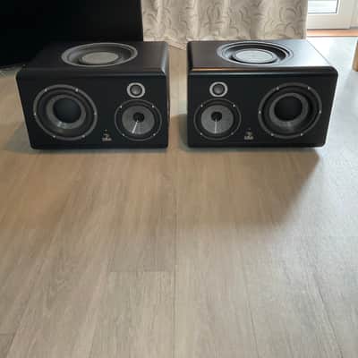 Focal SM9 Powered Midfield Monitors (Pair) image 2