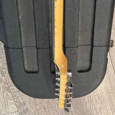 Peavey T-60 Electric Guitar – Natural Finish – USA Made – Original Case image 18