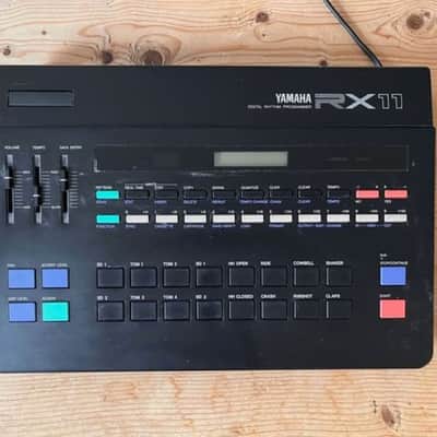 Yamaha RX11 Digital Rhythm Programmer 1984 - Black