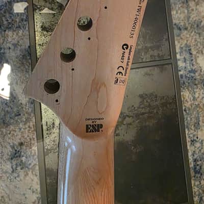 ESP - LTD Reverse Neck M-100FM image 4
