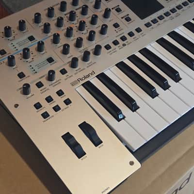 Roland Gaia 2 37-Key 22-Voice Synthesizer 2023 - Present - Silver image 8