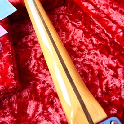 Fender American Vintage II '77 Telecaster Custom - Wine image 12