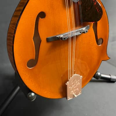 Gold Tone Grandmaster Elite F-Style Mandolin Honey Amber Finish w/ Hardshell Case image 3