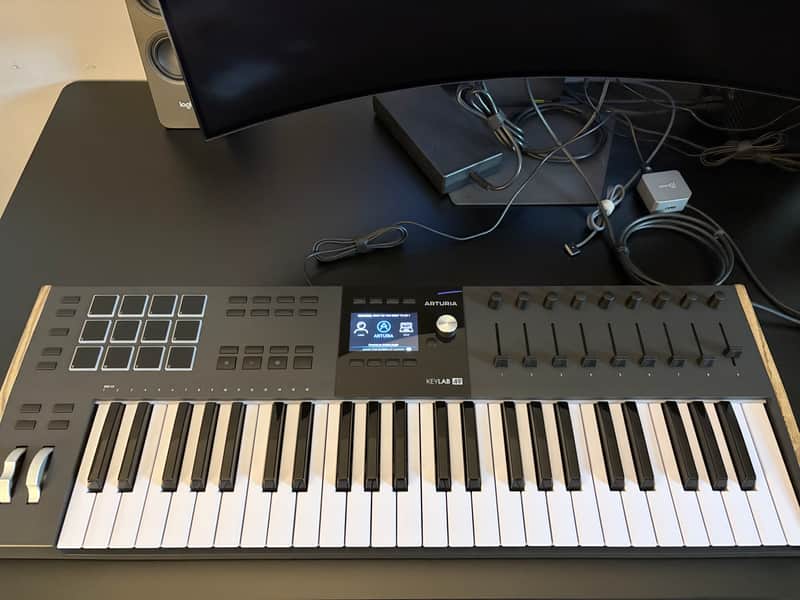 Arturia KeyLab 49 MkIII MIDI Controller