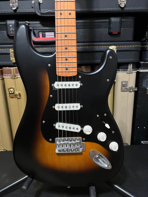 Fender Squire 40th Anniversary Vintage Edition Stratocaster 2000’s - Two Color Sunburst image 1