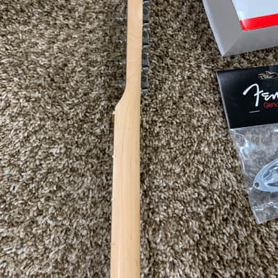 Fender Stratocaster kit - Fender body, Fender Highway One pickups & Warmoth Tele neck Project image 24