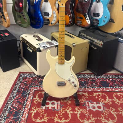 Line 6 Variax 6 image 1