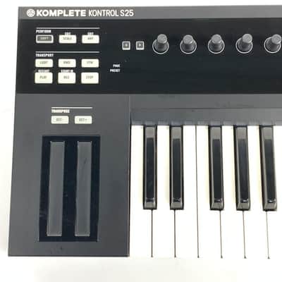 Native Instruments Komplete Kontrol S25 2010s - Black TGHM image 2