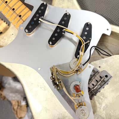 2005 Fender John Cruz Masterbuilt Salute Limited Edition Custom Shop Stratocaster - White Gold Leaf image 18