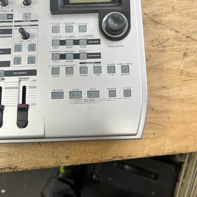 Used Fostex MR-8HD Digital Multitrack Recorder with Original Box and Manual for Parts or Repair image 6
