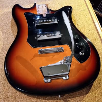 Harmony 57-1401 loaded BODY +neck plate c.1970 sunburst image 2