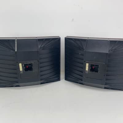 Bang & Olufsen - 6513 - Floorstanding Speakers - Matched Pair - Passive image 2