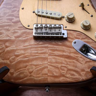FENDER USA Rarities Series Quilt Maple Top American Original '60s Stratocaster "Natural + Rosewood" (2019) image 6