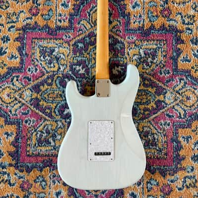 Fender Kenny Wayne Shepherd Signature Stratocaster 2020 - Present - Transparent Faded Sonic Blue image 4