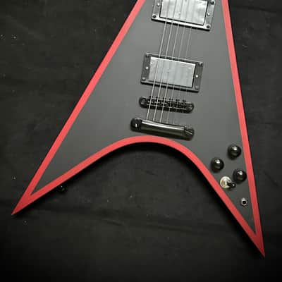 Rafferty Rocket Man III 2025 - Satin black with red trim image 11