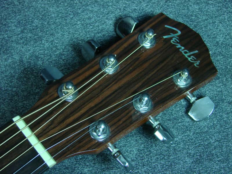 Fender DG-20S Dreadnought Acoustic Guitar W/Case DG20S | Reverb
