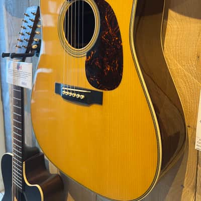 Martin D-28 Marquis Natural image 5