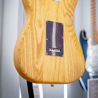 Fender Japan LTD Hybrid II Strat Raw Ash RW VNT image 8
