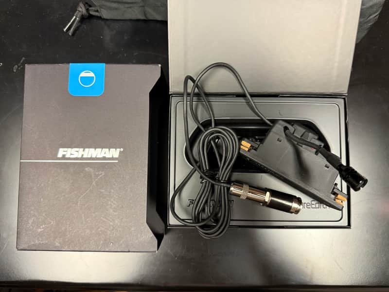 Fishman Rare Earth Mic Blend Active Magnetic Soundhole Pickup image 1