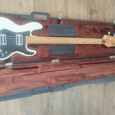 Peavey T-40 with Maple Fretboard 1978 - 1988 - White image 4