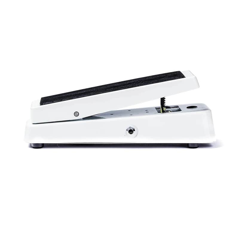 Dunlop 105Q Cry Baby Bass Wah image 6