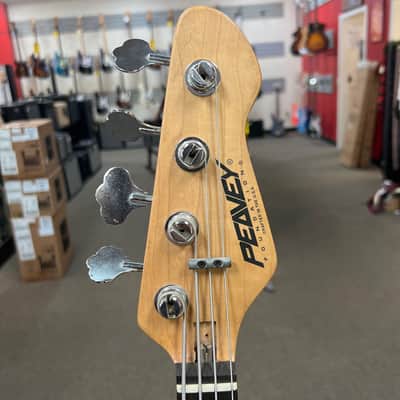 Peavey Foundation Fretless Bass w/ Gig Bag - Black (Pre-Owned) image 5