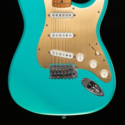 Squier 40th Anniversary Stratocaster Vintage Edition Maple Fingerboard Satin Sea Foam Green (454) image 3