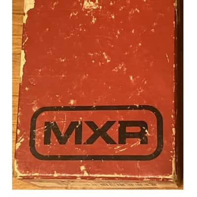 1978 Vintage Analog MXR Dyna Comp Compressor Guitar Effects Pedal with Original Box and Sticker, Made in USA image 13