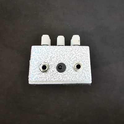Lone Wolf Audio Burning Spirit 2020s - Hammered White & Grey image 3
