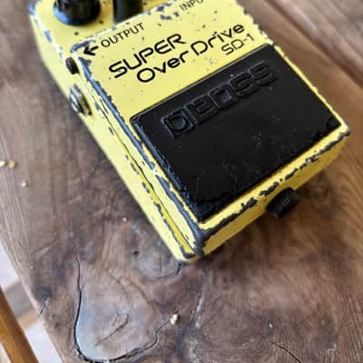 BOSS SUPER Over Drive SD-1 日本製1982年製 BOSS SD-1 SUPER OverDrive 最初の1台におすすめ！ スーパーオーバー
