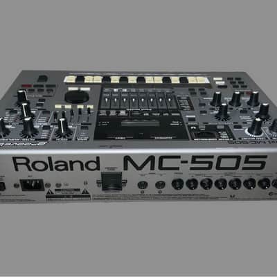 Vintage c.1998 Roland MC-505 Groovebox Drum Machine 64 Voice Synthesizer Sequencer MIDI Workstation NEW LCD *SERVICED image 2