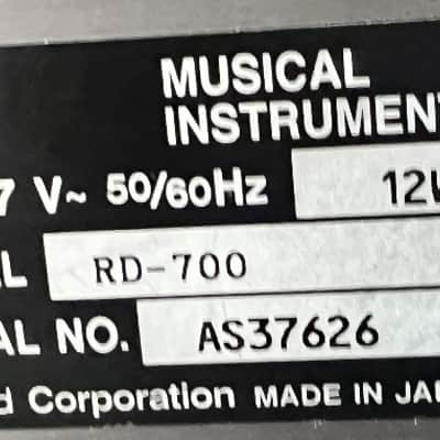 Roland RD-700 - Black image 10
