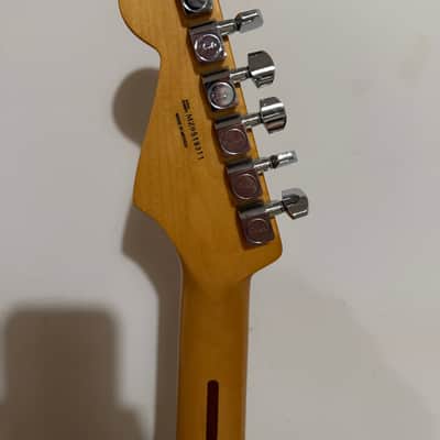 Fender Standard Stratocaster with Maple Fretboard 2006 - 2017 - Brown Sunburst image 6