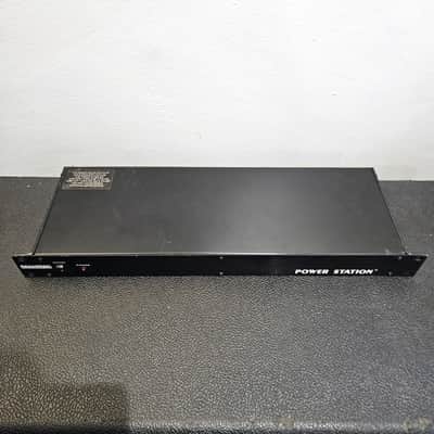 Rocktron Power Station (Rackmount 9VAC & IEC Power Supply) image 2