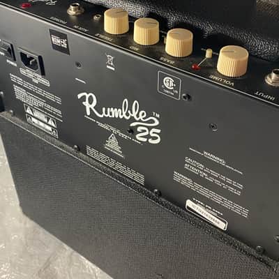 Fender Rumble 25: 1x8 25w Bass Amp image 3