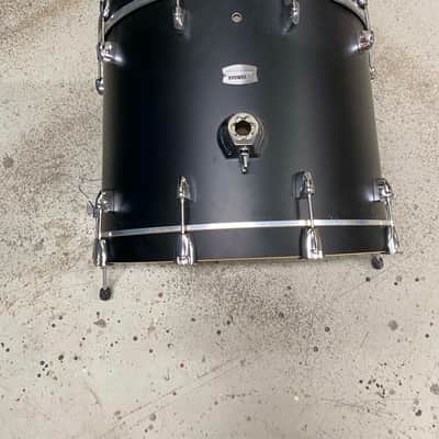 Yamaha Tour Custom (Black) image 3