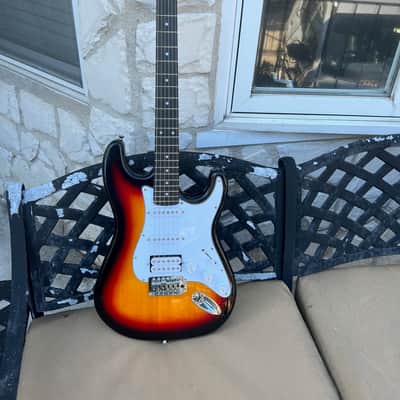 Donner DST-100S Standard Series Strat Type image 1