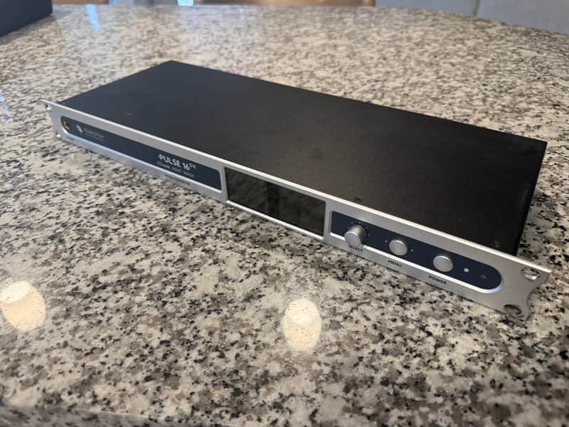 Ferrofish Pulse 16 DX 16-Channel AD/DA Converter 2023 - Present - Silver image 1