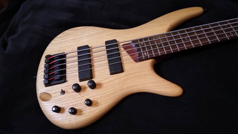 Ibanez SR605-NTF Standard Soundgear Bass