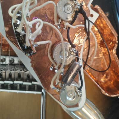 Squier Classic Vibe Stratocaster '50s with Seymour Duncan pickup image 7
