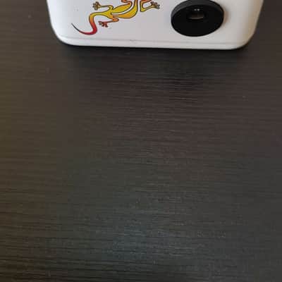 Rare Lizard Leg Effects Flying Dragon Clean Boost Pedal image 6