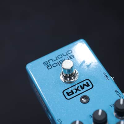 MXR M234 Analog Chorus Analog Bucketbrigade Circuitry Chorus Effect Pedal w/Box image 10