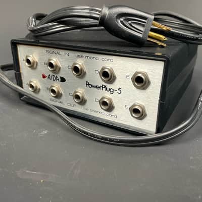 Vintage A/DA PowerPlug-5 Power Supply & Signal Distribution Box for A/DA Effects – Made in USA image 3