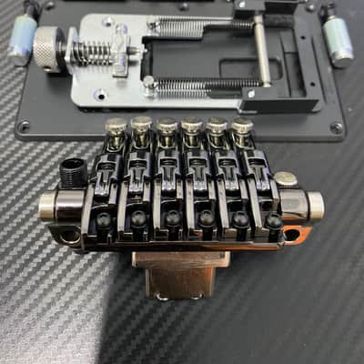 ZR Tremolo W/ ZPS II Zero Resistance - Black & Cosmo Black