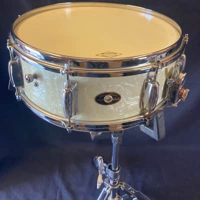 Slingerland – 5x14" Artist Model (Radio King) 3-Ply 8-Lug Snare Drum 1963–1968 – Marine Pearl. Gene Krupa?!? image 3