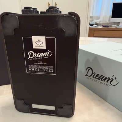 Universal Audio Dream ’65 Reverb Amplifier 2022 - Present - Black image 7