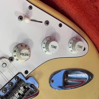 Fender American Vintage ‘62 Stratocaster 1991 - Olympic White image 10