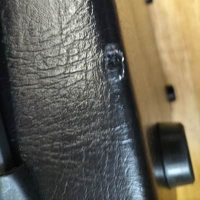 Ashdown Spyder 330 hybrid bass head 300W image 17
